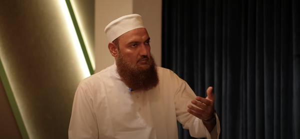 Waqf Properties belong to Muslims and its Management should be with Muslims: Maulana Faisal Rahmani